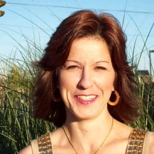 Meet your Posher, Pam